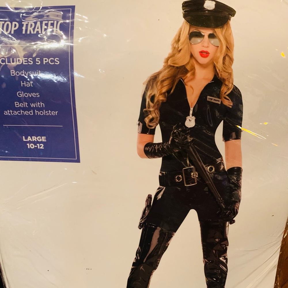 Stop Traffic Costume❤️ New without tags.  In original packaging.